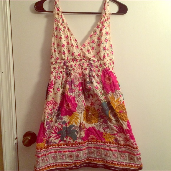 Cute summer dress !