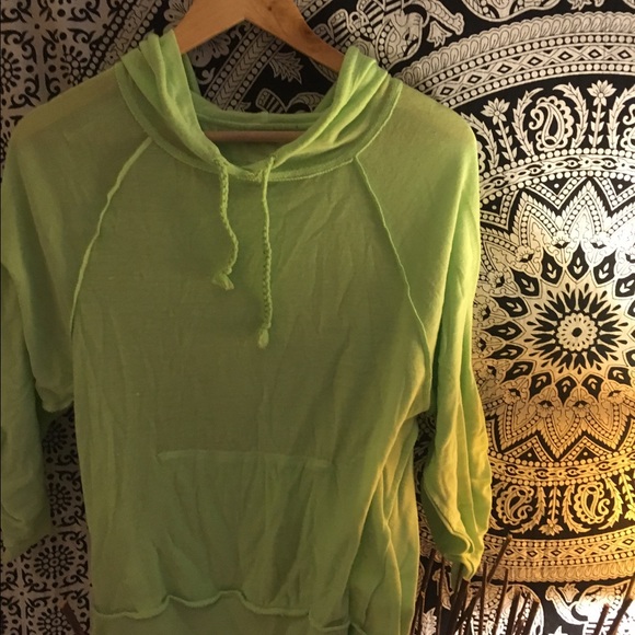 Green light sweat jacket 💗😜💚💚💚