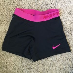 Nike pro