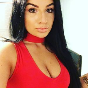 Meet your Posher, Francesca