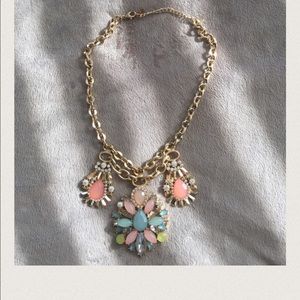 Statement necklace!
