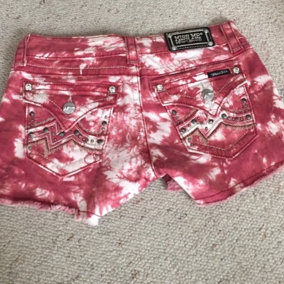 Tie dye Miss Me shorts