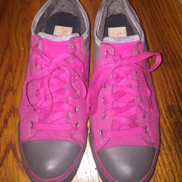 Ugg sneakers