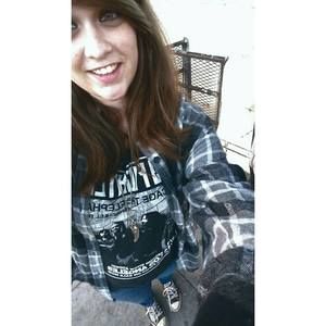 Meet your Posher, Brittney