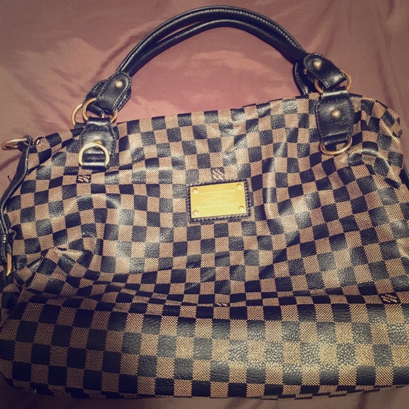 Handbag