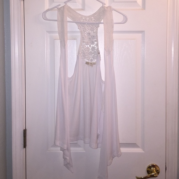NEVER WORN crochet strap vest