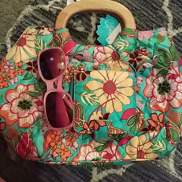 Floral purse with wallet and sunglasses - Picture 4 of 4