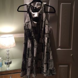 Eight Sixty SZ. M with tags.