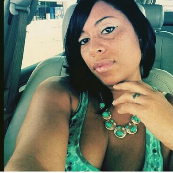 Meet your Posher, BIANCA๐โค - Picture 2 of 3