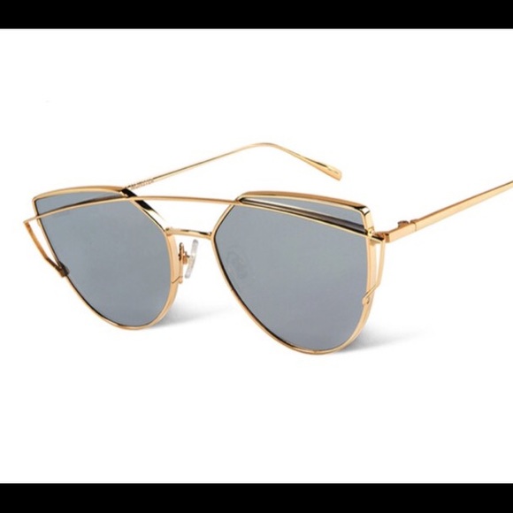 Cat Eye Aviator Sunglasses 🕶 - Picture 2 of 3