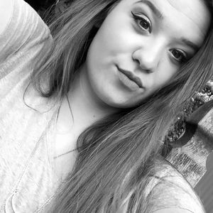 Meet your Posher, Carly