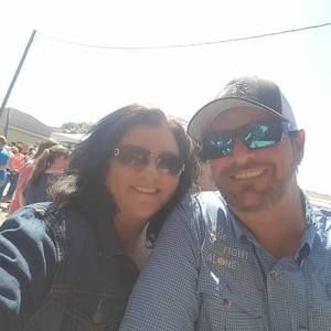 Meet your Posher, Traci