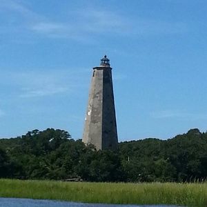 Meet your Posher, Cynthia