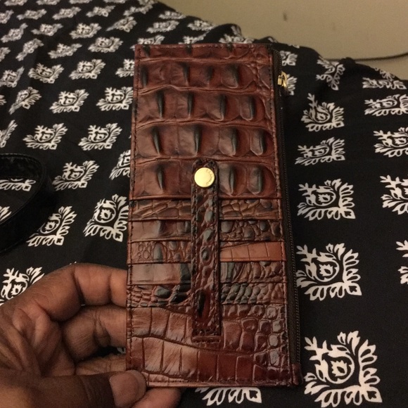Brahmin wallet