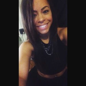 Meet your Posher, Maya