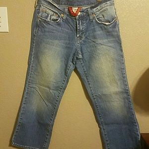 Lucky Brand crop jeans size 2 26