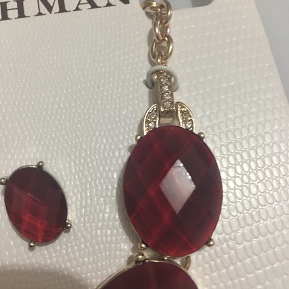 Dana buchman - Picture 2 of 4