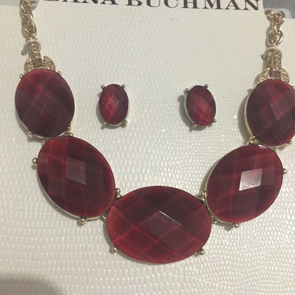 Dana buchman - Picture 3 of 4