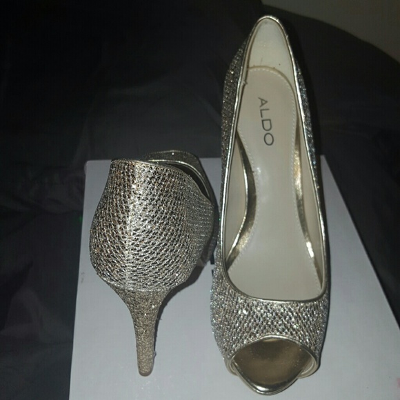Holiday Aldo Sparkle Pumps