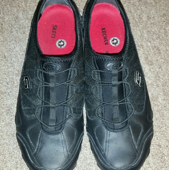 Black sketchers non slip shoes size 11