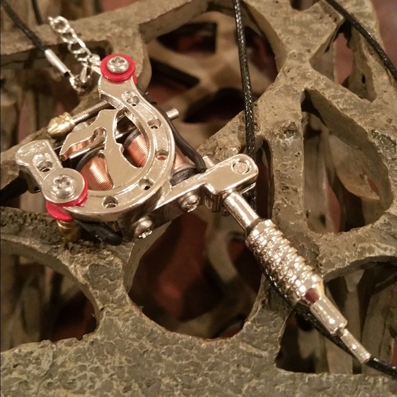 Tattoo machine necklace