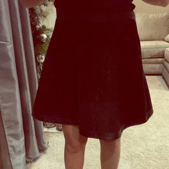 Black leather trim skater skirt - Banana Republic