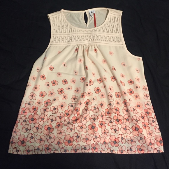 Women's ELLE™ Floral Crinkle Tank