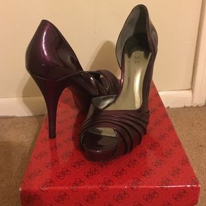 Guess purple heels