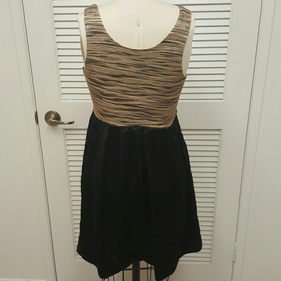 Mini dress - Picture 3 of 4