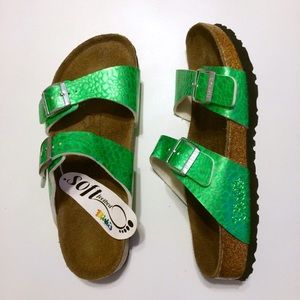 NWT Birki's Arizona soft footbed