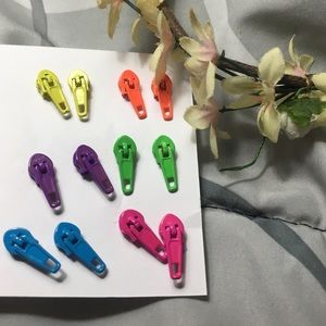 6 zipper earrings