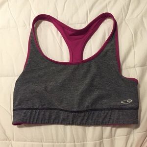 Reversible sports bra