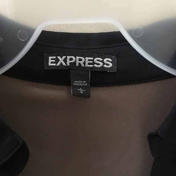 🔴🔴SOLD🔴🔴Express large - Picture 2 of 2