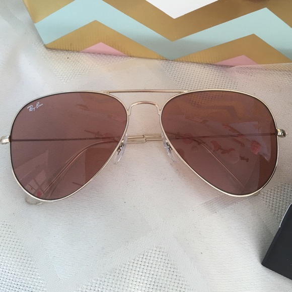 Ray ban Sunglasses - Picture 2 of 3