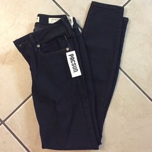 ❗️SOLD ❗️Pacsun Bullhead Denim jegging
