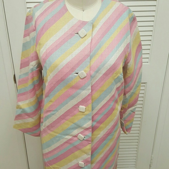 Jacket - Picture 4 of 4