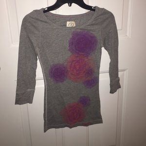 Gray American Eagle long sleeve shirt