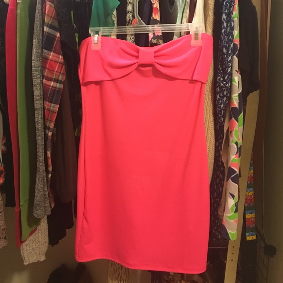 Charlotte Russe strapless hot pink dress