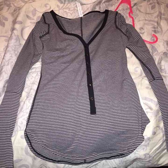 Lululemon Henley