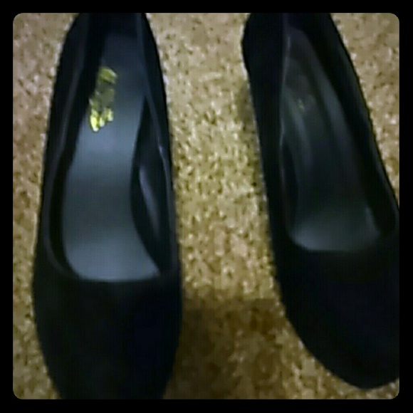 Black heels