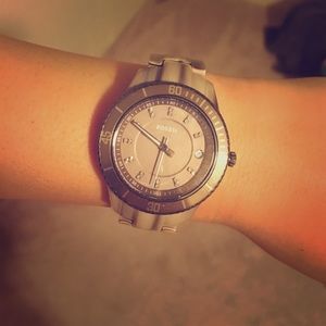 Grey and white fossil watch