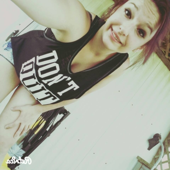 Meet your Posher, Carmella