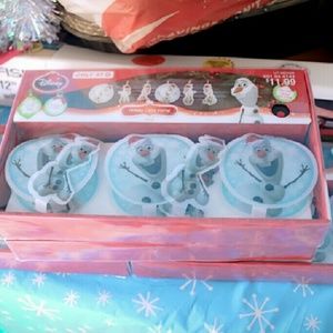 NEW  3 garland w/ light olaf birthday frozen party