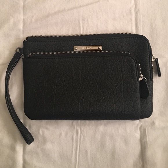 Nine West Wristlet