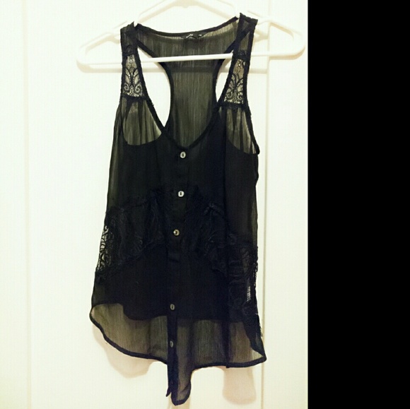 💕EVERYTHING MUST GO💕 Black lace tank top