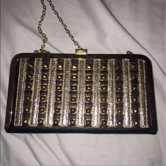 Shoulder Bag / I'm selling this in Ⓜ️ercari to