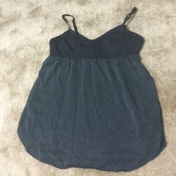 Black lulu tank top