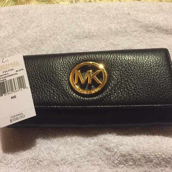 MICHAEL KORS WALLET