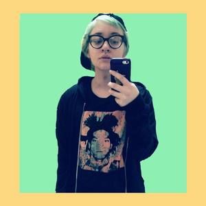 Meet your Posher, Em