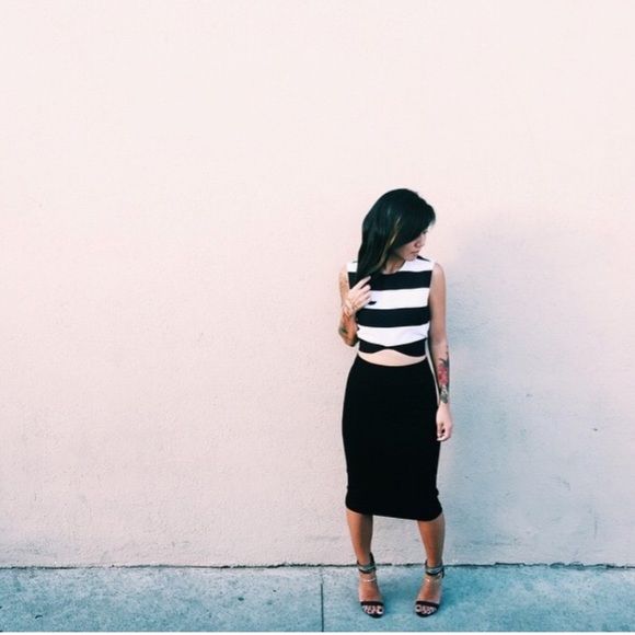 blaque label black pencil skirt